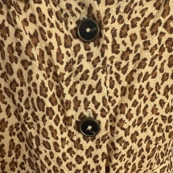 Anthropologie Bolano cheetah print midi dress with a button-down front and tie w - Picture 4 of 12